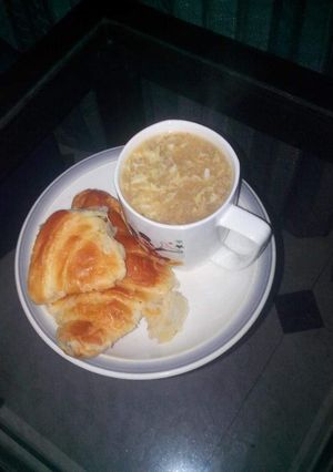 A picture of Soup With Bread.