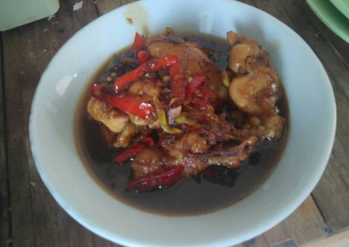 Ayam kecap lada hitam