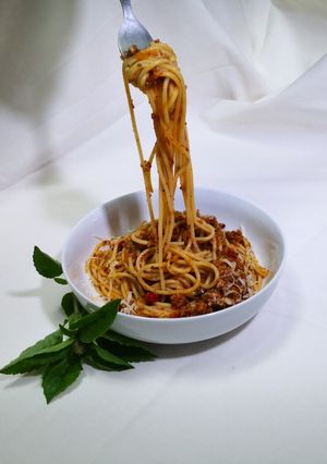 A picture of How to make ragu pasta sauce at home.