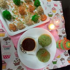 A picture of SteamChicken rice flawar with boil rice and shazwan chili sauce.