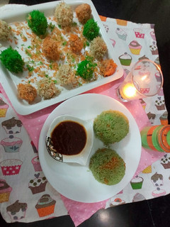 A picture of SteamChicken rice flawar with boil rice and shazwan chili sauce.