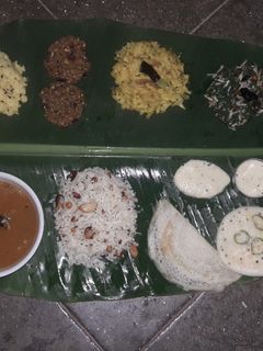 સાઉથ ઇન્ડિયન પ્લેટર રેસીપી મુખ્ય ફોટો