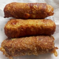 A picture of Sausage rolls.