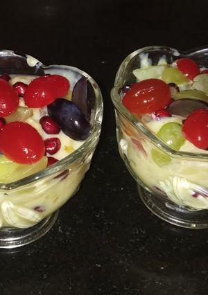 A picture of Fruit custard.