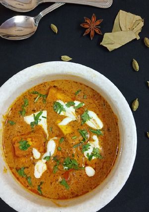 पनीर मसाला (नो ओनियन, गारलिक) रेसिपी मुख्य फोटो