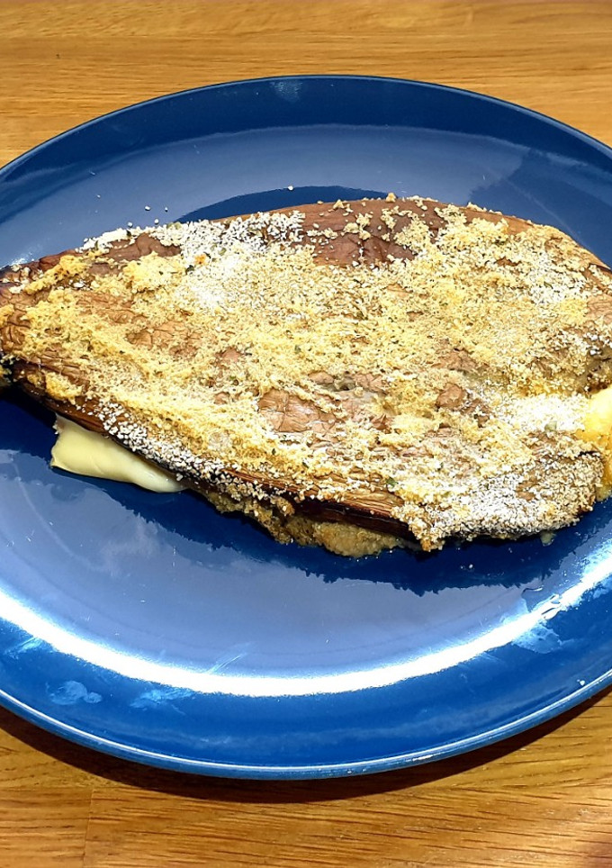 Una foto de Cachopo de berenjena