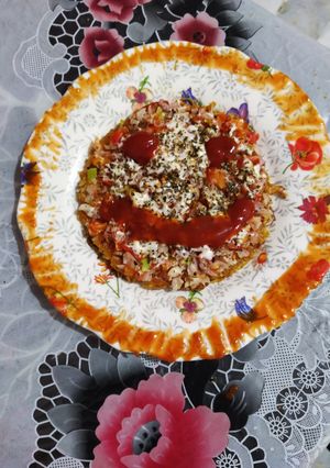 મેગી પિઝા (Maggi pizza recipe in gujrati) રેસીપી મુખ્ય ફોટો