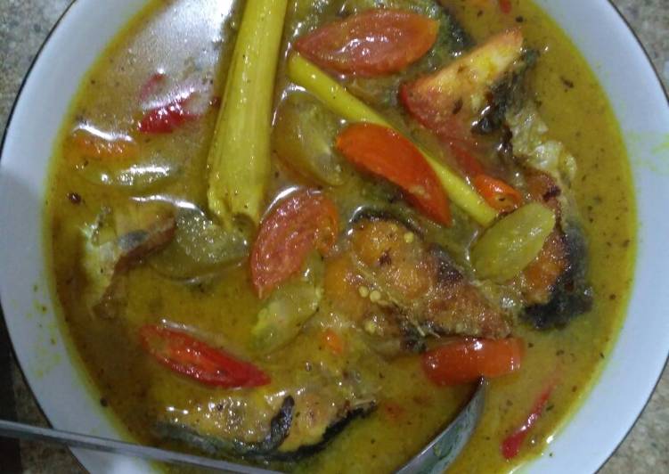 Ikan patin kuah kuning