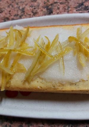 Una foto de Budín de limón