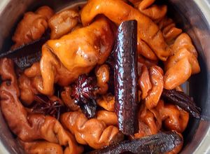 Hình của món Phá lấu thố linh.