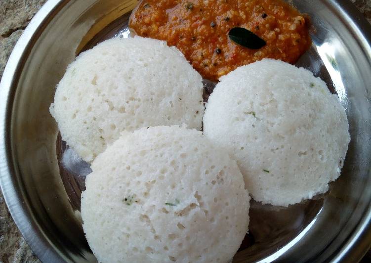 Recipe of Quick Idli Savoury steamed Rice Cakes#boiledsnacks