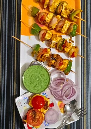 A picture of Smoky Paneer tikka.