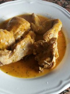 Una foto de Pollo con crema de calabaza