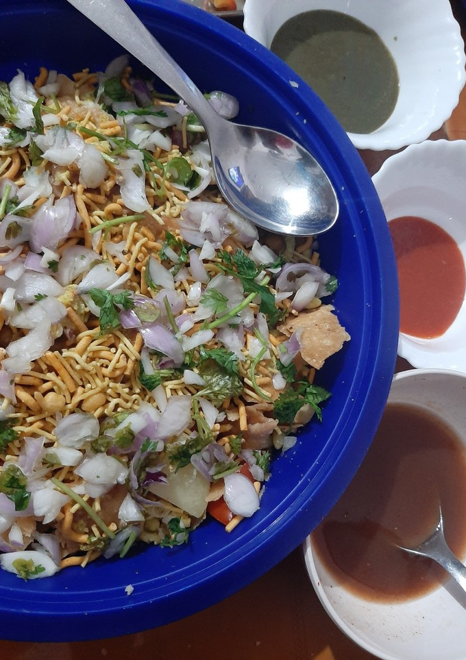 ભેળ (Bhel recipe in gujarati) રેસીપી મુખ્ય ફોટો