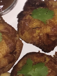 आलू बड़ा नाश्ता (Aloo bada nashta recipe in Hindi) रेसिपी मुख्य फोटो