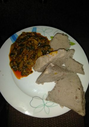 A picture of Native moi moi (ekuru in Yoruba).