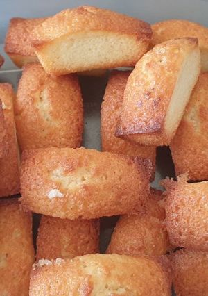 Une photo de Financiers