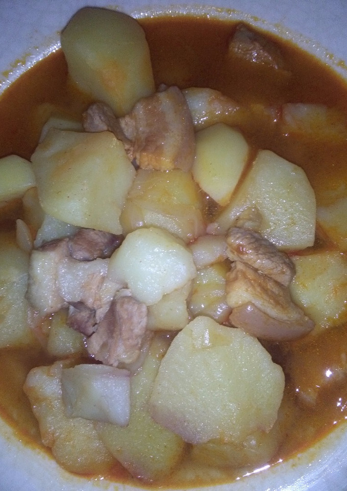Una foto de Patatas al pimentón.con panceta