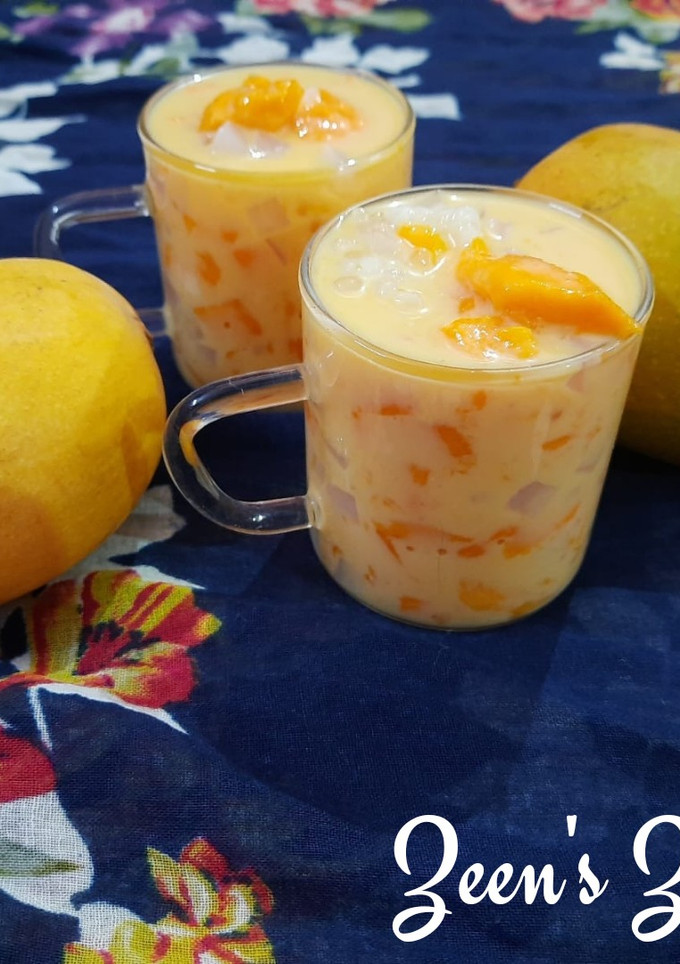 A picture of Alphonso Mango Bango with Nata de Coco.