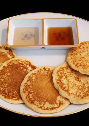 Hình của món SP.0028 - Pancake with Sugar syrup & Maple syrup.