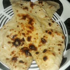 A picture of Wheat flour Naan.