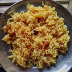 A picture of Modur pulav.