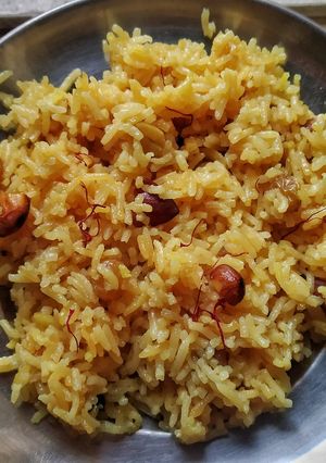 A picture of Modur pulav.