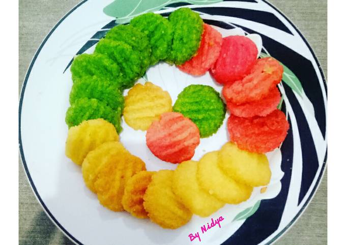 Colourful German Butter Cookies 🌈 #kamismanis