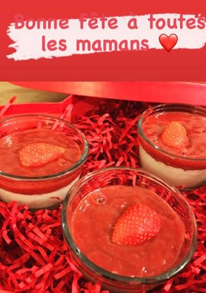 Une photo de PANNA COTTA A LA FRAMBOISE Vegan et sans lactose 😍