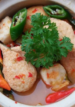 Foto resep Tom Yum Baso Seafood Dapur Kilat
