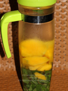 A picture of Mango Peppermint Infused Water.