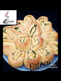 Buredi me yanayin fulawa ainihin hoton girkin