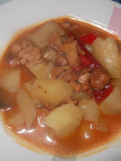 Una foto de Patatas con níscalos de mayo