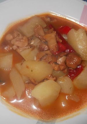 Foto principal de Patatas con níscalos de mayo