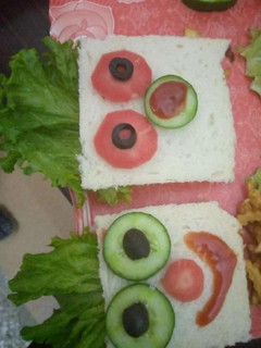 A picture of 3 colour Sandwich/ bread sandwich.