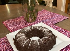Una foto de Torta de chocolate y nueces sin harina / Thermomix