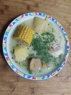 Una foto de Sancocho de pollo