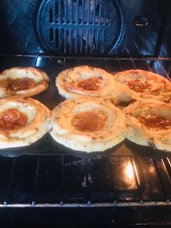 Una foto de Puré de papas amoldado con queso