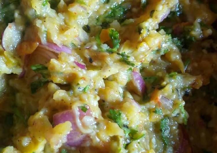 How to Prepare Delicious Tamatar-Aloo-and-Baigan-ka-chokha