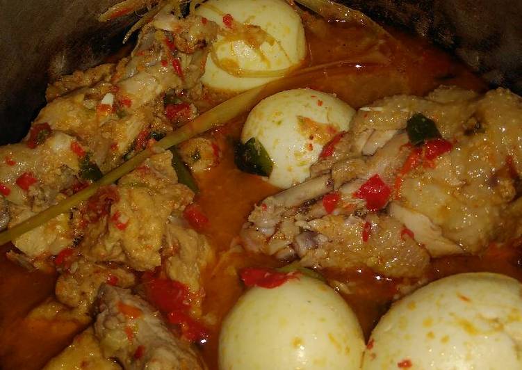Resep Ayam,telor,tahu bumbu kemiri yang Enak Banget