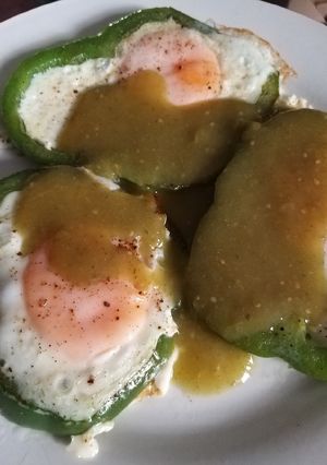 Una foto de Desayuno de campeones 1.7 huevos y pimientos