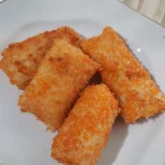 A picture of Risoles sayur.