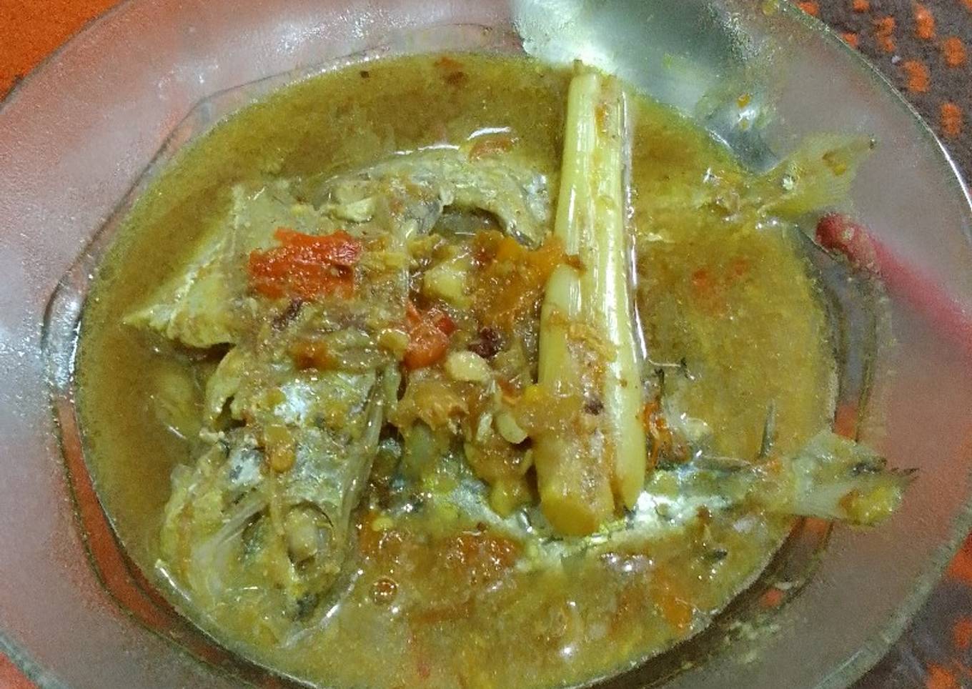 Ikan Selar Asem Pedas