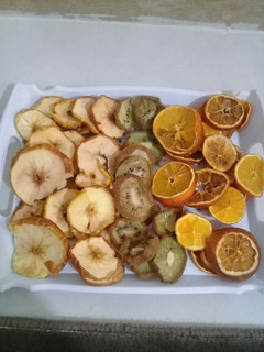 عکسی از دستور میوه های خشک🍎🍏🍊