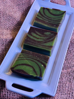 Foto resep Puding Zebra Pandan Coklat (pinggir roti tawar)