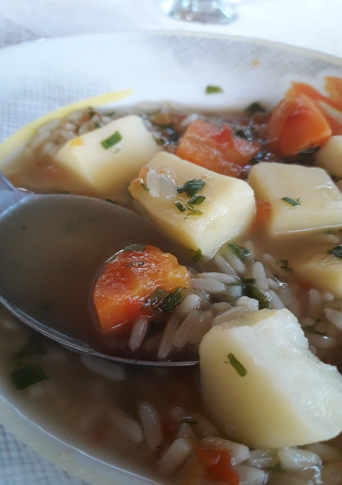 Una foto de Sopa de arroz o fideos🤤