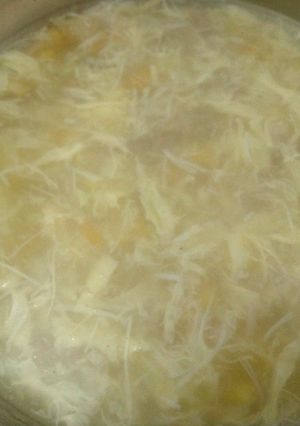 Foto resep Soup sirip ikan hiu. Kepiting. Ayam (huchi)