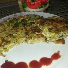 A picture of Spanish omelette (tortilla de patata).