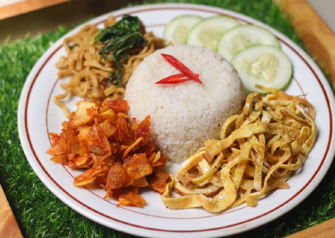 Nasi Uduk Lengkap # Telur 3in1 #CABEKU #DIRUMAHAJA