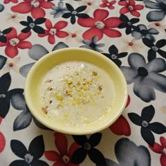 A picture of Suji ki kheer.